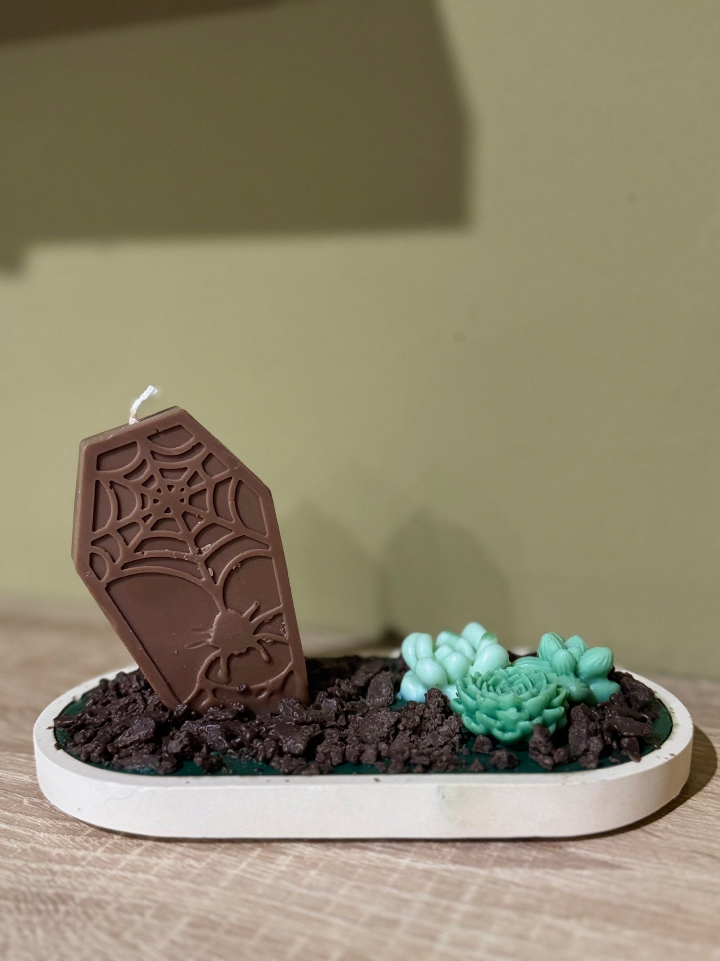 LLUM DEL MÉS ENLLÀ